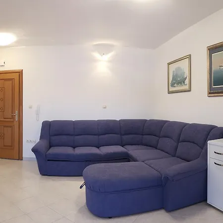 Razanj 7484a * Rogoznica (Sibenik-Knin)